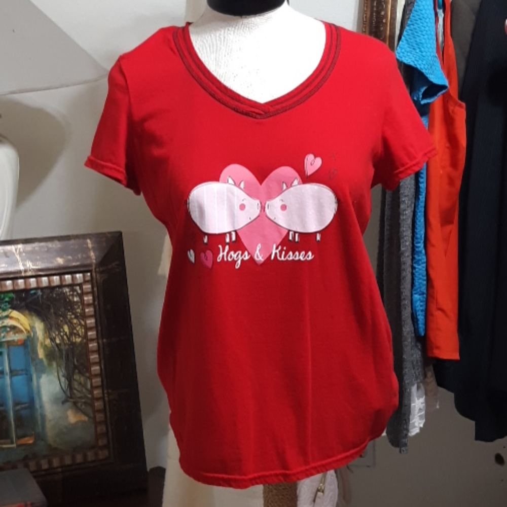 Womens Sleep Shirt TeeSECRET TREASURES Piggy kisses M b37 shortsleeve red